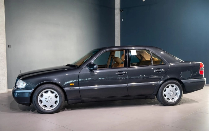 Mercedes-Benz Klasa C cena 99000 przebieg: 10574, rok produkcji 1995 z Nowy Dwór Gdański małe 596